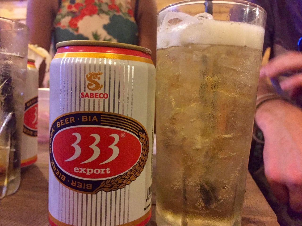 333 Export beer, and a glass filled with iced beer.
