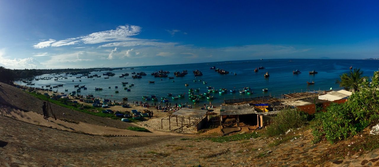 Panoramic of the fishing bay.