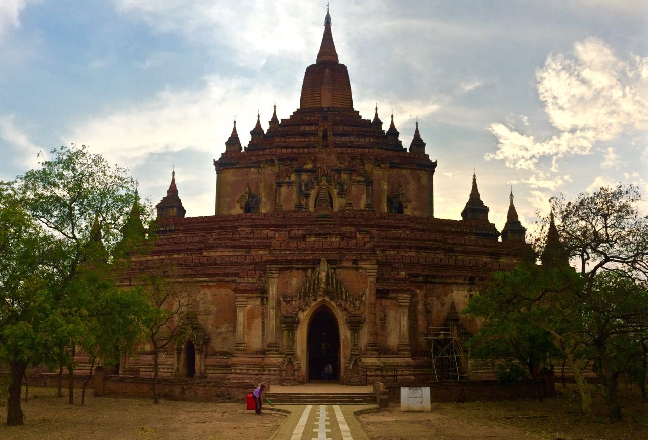 Panoramic of a large temple.